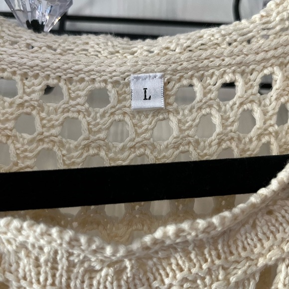 Shermie - Crochet Swimsuit Cover Up - Picture 8 of 8